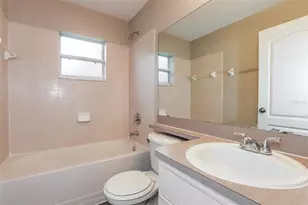 8375 Greystone Dr, Lakeland, FL 33810 - Photo 13
