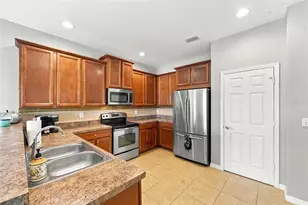 8624 Lake Front Ct, Punta Gorda, FL 33950 - Photo 7