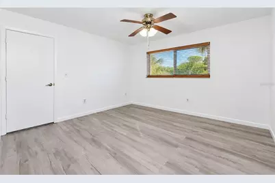18565 Robinson Avenue, Port Charlotte, FL 33948 - Photo 29