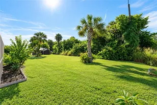 18565 Robinson Ave, Port Charlotte, FL 33948 - Photo 51
