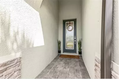 17400 Luminous Avenue, Venice, FL 34293 - Photo 3