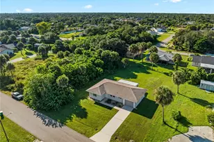 18103 Windswept Ave, Port Charlotte, FL 33948 - Photo 49