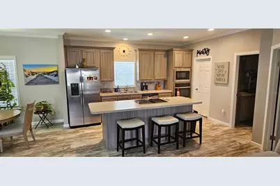 5652 Holiday Park Boulevard, North Port, FL 34287 - Photo 3