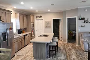 5652 Holiday Park Blvd, North Port, FL 34287 - Photo 5