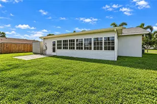 6770 S Biscayne Dr, North Port, FL 34287 - Photo 21
