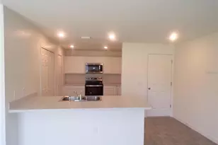 22309 Esplanade Ave, Port Charlotte, FL 33952 - Photo 3