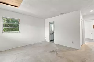 201 Fountain St, Port Charlotte, FL 33953 - Photo 13