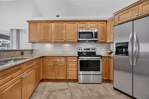 4933 Seville Ct, Cape Coral, FL 33904 - Photo 13