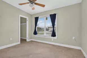 182 Beeney Rd SE, Port Charlotte, FL 33952 - Photo 25