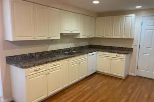 517 Skylark Ln NW, Port Charlotte, FL 33952 - Photo 9