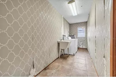 20453 Midway Boulevard, Port Charlotte, FL 33952 - Photo 29