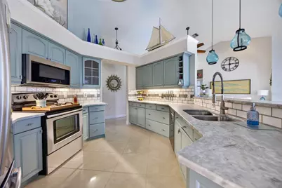 23293 Painter Avenue, Port Charlotte, FL 33954 - Photo 15