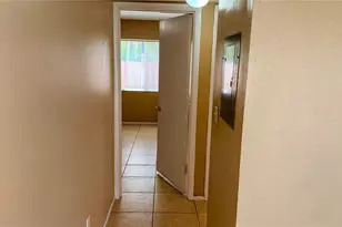 2920 Clark Rd, Sarasota, FL 34231 - Photo 13