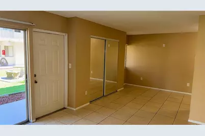 2920 Clark Road #102, Sarasota, FL 34231 - Photo 7