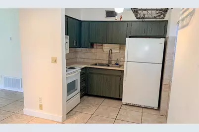 2920 Clark Road #101, Sarasota, FL 34231 - Photo 9