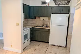 2920 Clark Rd, Sarasota, FL 34231 - Photo 9