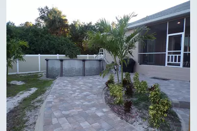 309 Skylark Lane NW, Port Charlotte, FL 33952 - Photo 19