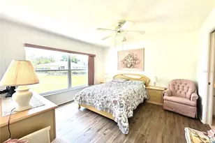 11644 SW Egret Cir, Lake Suzy, FL 34269 - Photo 13