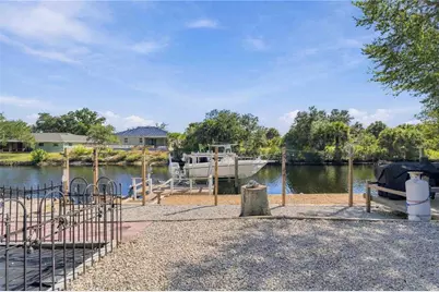 17341 Robinson Avenue, Port Charlotte, FL 33948 - Photo 47