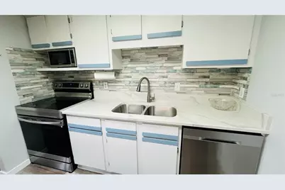 4022 Beaver Lane #800H, Port Charlotte, FL 33952 - Photo 3