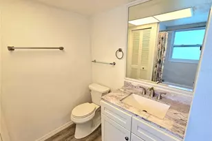 582 Azalea Dr NW, Port Charlotte, FL 33952 - Photo 27