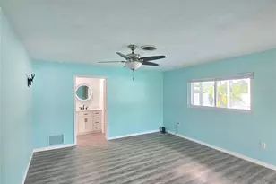 582 Azalea Dr NW, Port Charlotte, FL 33952 - Photo 11