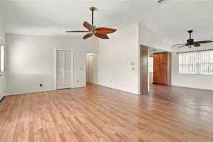 18116 Edgewater Dr, Port Charlotte, FL 33948 - Photo 11