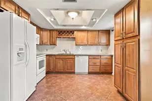 18116 Edgewater Dr, Port Charlotte, FL 33948 - Photo 17