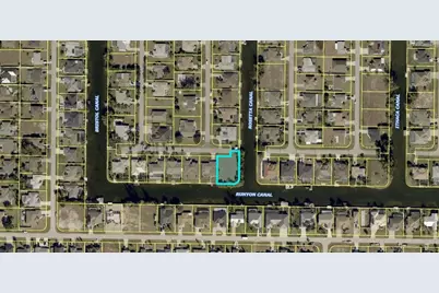 304 SW 15th Street, Cape Coral, FL 33991 - Photo 5