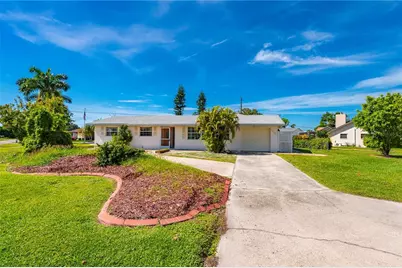 22191 New Rochelle Avenue, Port Charlotte, FL 33952 - Photo 3