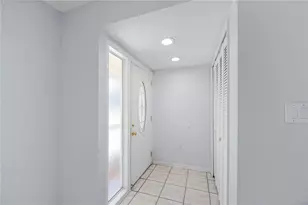22191 New Rochelle Ave, Port Charlotte, FL 33952 - Photo 25