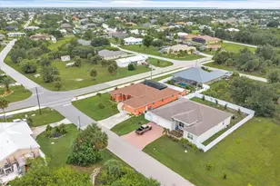 9685 Arnaz Cir, Port Charlotte, FL 33981 - Photo 47
