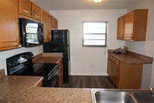 175 Kings Hwy, Punta Gorda, FL 33983 - Photo 9