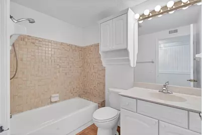 22291 Westchester Boulevard #302, Port Charlotte, FL 33952 - Photo 13