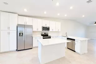 17475 Opal Sand Dr, Venice, FL 34293 - Photo 3