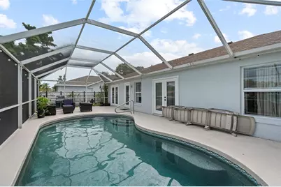 11105 3rd Avenue E, Bradenton, FL 34212 - Photo 3