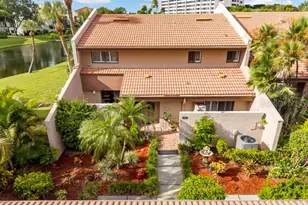 4705 S Landings Dr, Fort Myers, FL 33919 - Photo 1