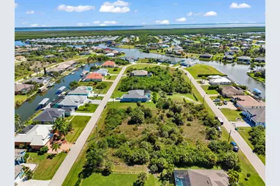 15101 Chinook Way, Port Charlotte, FL 33981 - Photo 11