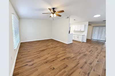 902 W Shannon Court, Venice, FL 34293 - Photo 9