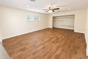 902 W Shannon Ct, Venice, FL 34293 - Photo 21