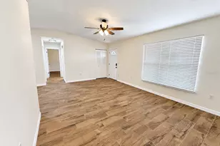 902 W Shannon Ct, Venice, FL 34293 - Photo 7