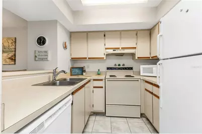 19505 Quesada Avenue #H208, Port Charlotte, FL 33948 - Photo 17
