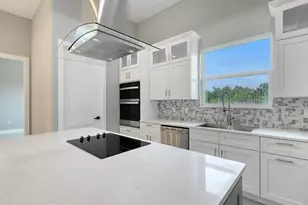 8147 Tracy Cir, Port Charlotte, FL 33981 - Photo 9