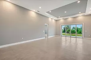 8147 Tracy Cir, Port Charlotte, FL 33981 - Photo 13