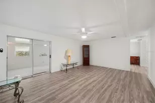 1000 Kings Hwy, Port Charlotte, FL 33980 - Photo 9