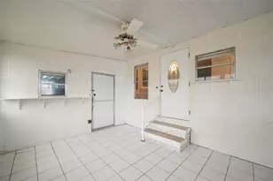 1000 Kings Hwy, Port Charlotte, FL 33980 - Photo 3