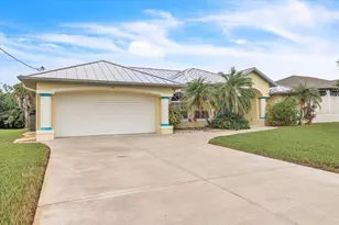 12 Tournament Rd, Rotonda West, FL 33947 - Photo 5