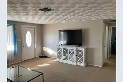 361 E Tarpon Boulevard NW, Port Charlotte, FL 33952 - Photo 3