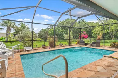 361 E Tarpon Boulevard NW, Port Charlotte, FL 33952 - Photo 13