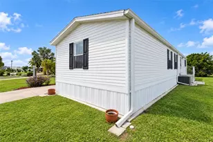7337 Hedwig Ct, Port Charlotte, FL 33981 - Photo 27